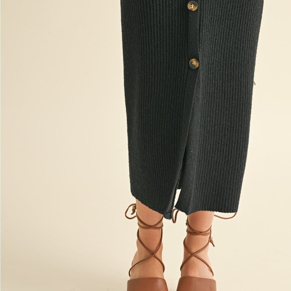 New with tags. Stunning Black Button-Front Maxi Dress by Miou Muse - Picture 2 of 3